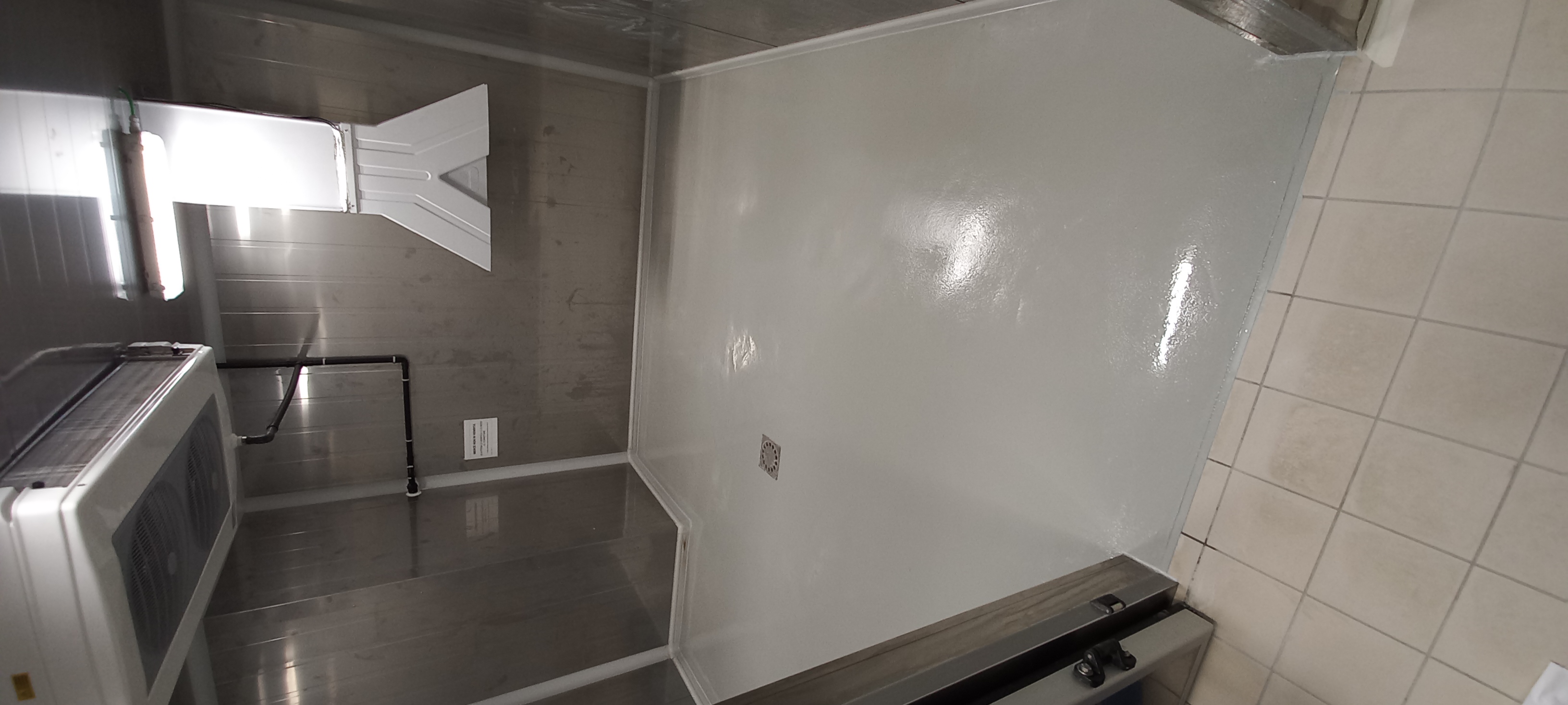 Resina su cella frigo