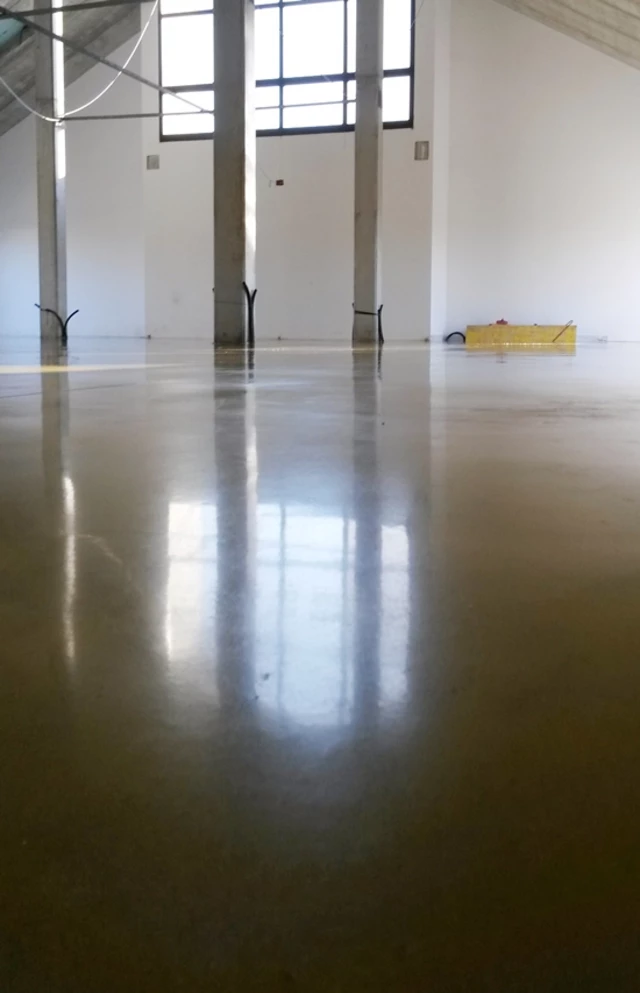 giallo lucidato giallo lucidato