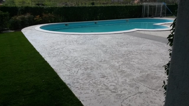 stampato bordo piscina stampato bordo piscina